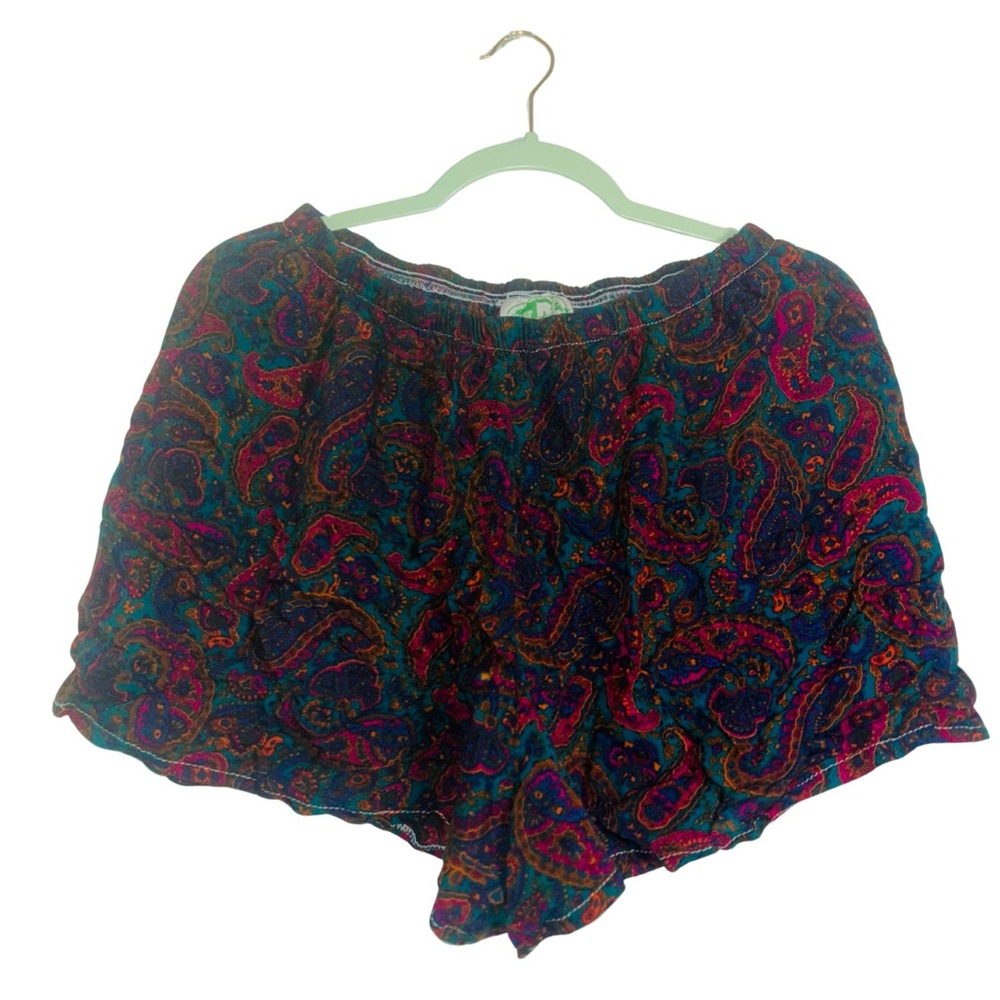 Vintage Colorful Paisley Print Shorts